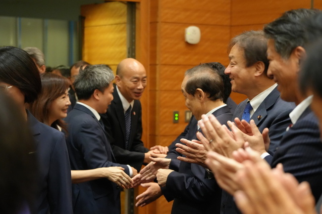 韓國瑜率團拜會日華懇　古屋圭司：盼組最大國慶訪團 | 華視新聞