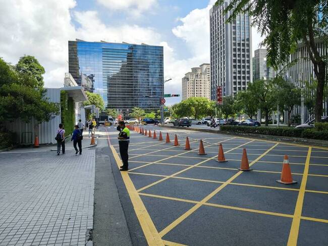 台中新光三越將復業　警方備戰七期百貨商圈車潮 | 華視新聞