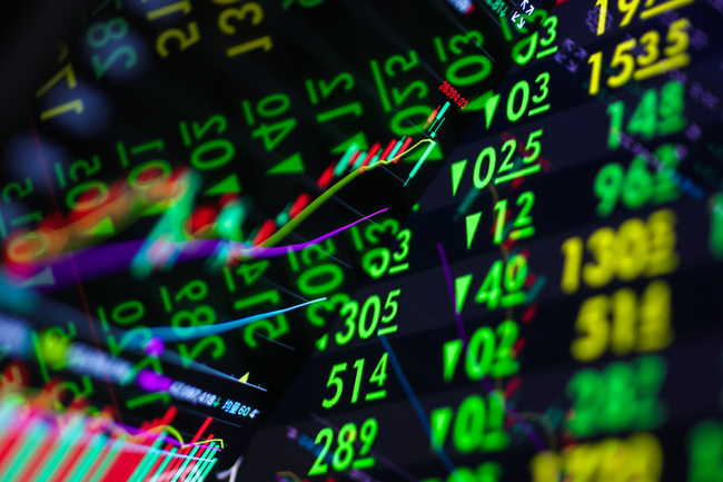 台股跌443點　跌破10日線失守25600點 | 華視新聞