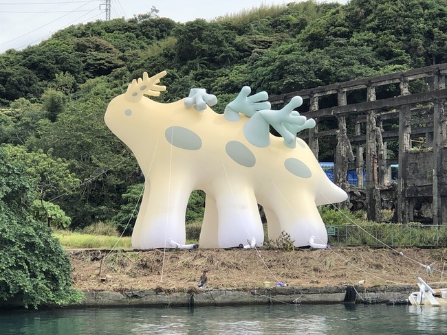 19件創作基隆山海城展出　18公尺光獸現身阿根納 | 華視新聞
