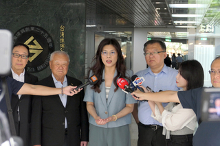 鄭麗文拜會爭取支持　林伯豐：國民黨應讓新人才出來