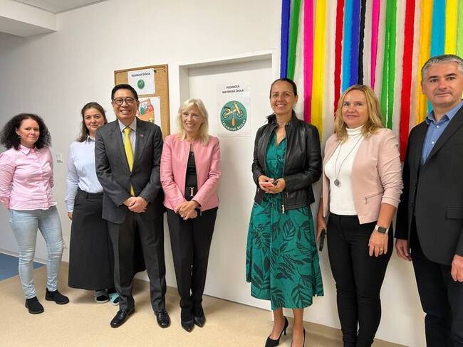 台斯攜手推幼教科技計畫  11年惠及近50所教育機構 | 華視新聞