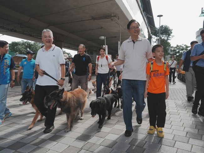 桃園寵物嘉年華　張善政：持續打造毛孩幸福家園 | 華視新聞