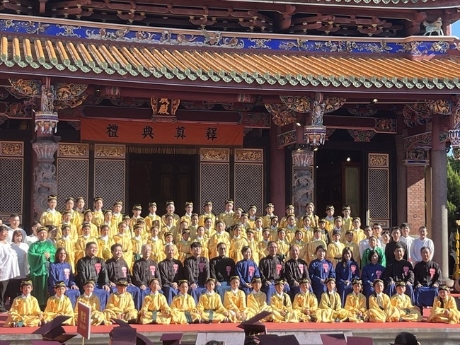 台北孔廟釋奠典禮　古樂悠揚佾舞律動致敬至聖先師 | 華視新聞