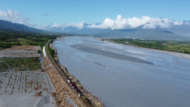 加里洞發現1男屍　馬太鞍溪堰塞湖洪災累計18死 | 華視新聞