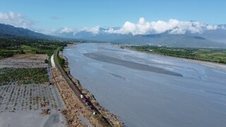 加里洞發現1男屍　馬太鞍溪堰塞湖洪災累計18死