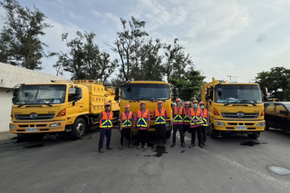 台南增派清溝車  支援花蓮災區清除側溝淤泥