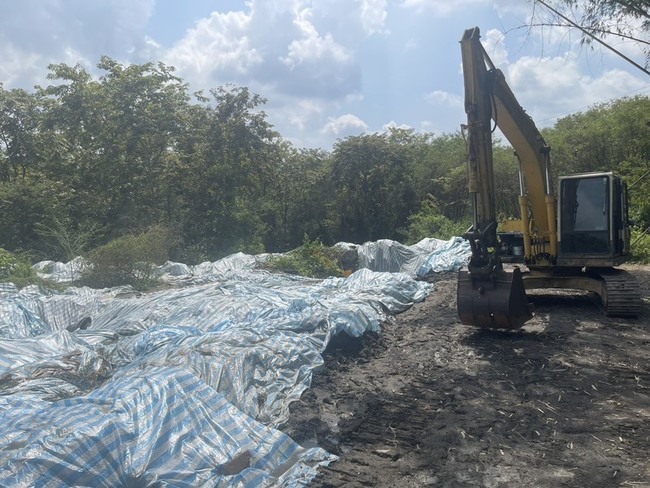 高雄馬頭山廢棄物案　私有地限1個月內清理完成 | 華視新聞