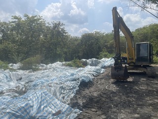 高雄馬頭山廢棄物案　私有地限1個月內清理完成