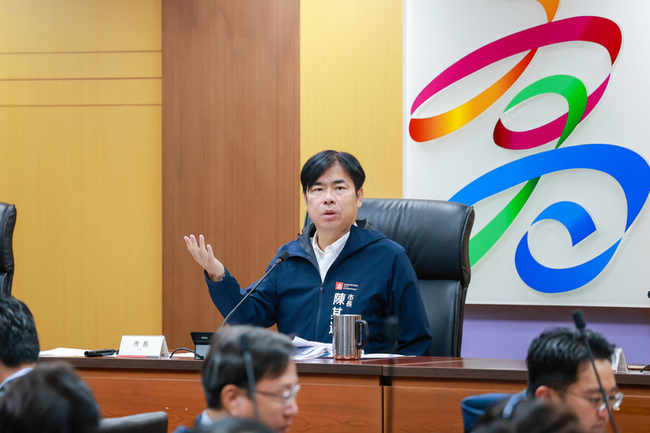 公費流感及新冠疫苗10月開打　陳其邁籲接種 | 華視新聞