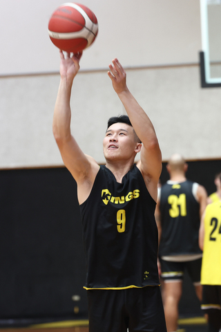 TPBL李愷諺攜隊友化身鏟子超人　號召更多人助花蓮