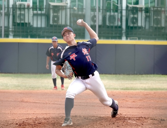 桃園盃冠軍戰平鎮吳丞顥先發勝　左投競爭盼放大優勢 | 華視新聞