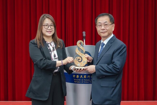 外交部：大洋洲台灣商會聯合總會拚經貿　助旅外民眾 | 華視新聞