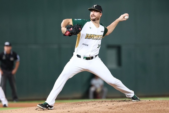 艾速特好投搶勝  雄鷹與桃猿年度戰績剩0.5場勝差 | 華視新聞