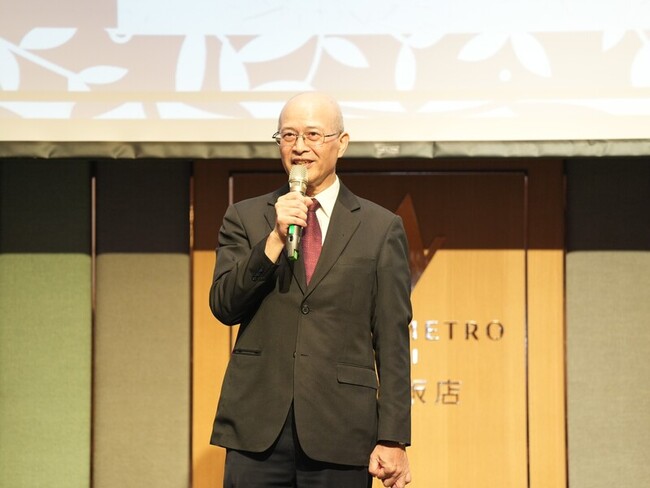 前體育署長何卓飛接促進會理事長　盼推廣全民運動 | 華視新聞