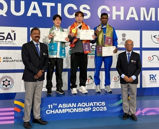 王冠閎游泳亞錦賽奪雙金　台灣第一人