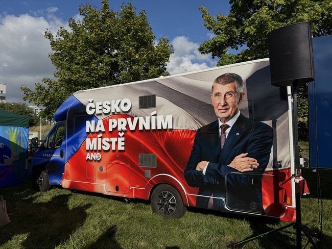 捷克大選前夕右派黨民調領先 親歐、親俄成攻防焦點 | 華視新聞