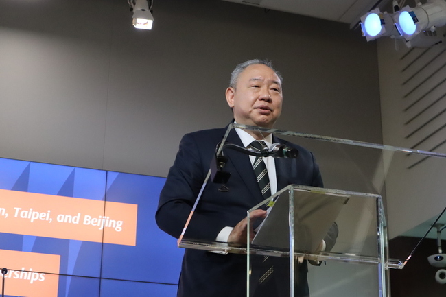 俞大㵢駁學者台灣投降論：鏟子超人展現自衛韌性 | 華視新聞