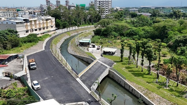 屏東潮州民治溪治水工程完工　防洪又增親水空間 | 華視新聞