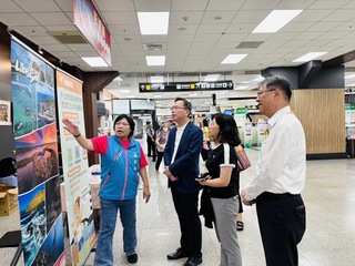 林國顯視察松機疏運 籲旅客留意天候妥善規劃行程