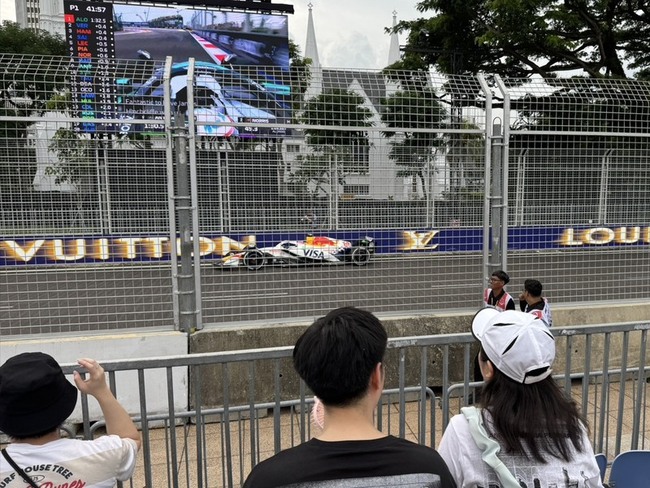 新加坡F1大獎賽  高溫、濕度與極速考驗車手 | 華視新聞