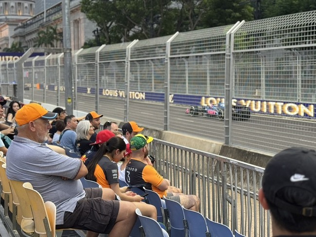 新加坡F1狂飆　不只收穫車迷歡呼還有逾30億收入 | 華視新聞