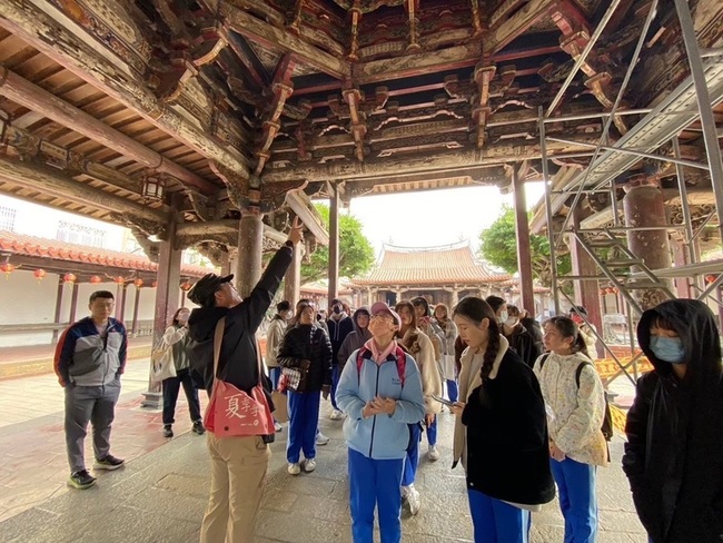 教部補助101校戶外教育　濕地摸蛤仔、攀樹樣樣來 | 華視新聞