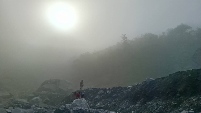 堰塞湖踏察全程無徑　2深山特遣隊建立往返路況地形 | 華視新聞