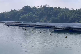 烏山頭水庫設水面光電板　水質每年驗5次無異常