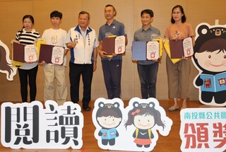 全南投最愛閱讀  乾峰國小41學生半年看4754本書