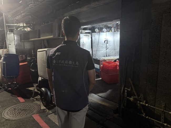 百威食品黑心豬腸流竄　北市衛生局處停業處分 | 華視新聞