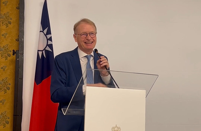 駐義代表處慶雙十　義參議員中文喊「台義永遠朋友」 | 華視新聞