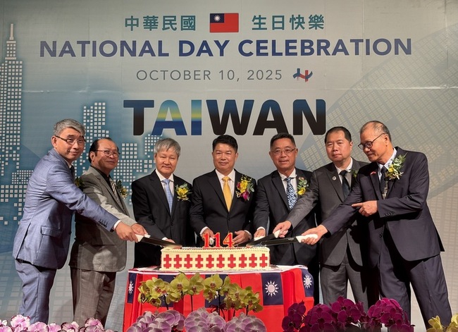 胡志明商政界熱鬧慶雙十  同賀台越關係日益緊密 | 華視新聞