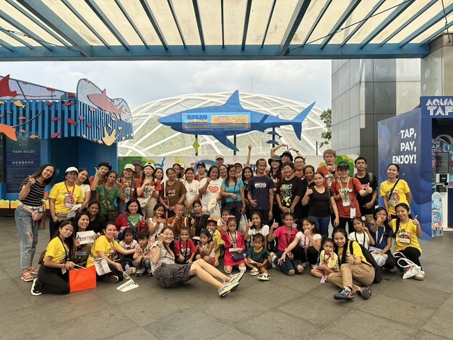 到貧民區度假  台灣志工國慶連假馬尼拉送愛心 | 華視新聞