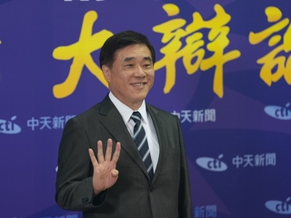 郝龍斌提網軍介選　羅智強籲追究、張亞中指應退選