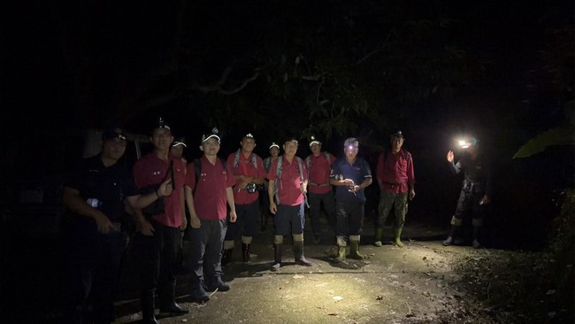 男獨攀南投陳東坑山迷路　警消徹夜搜救送下山 | 華視新聞