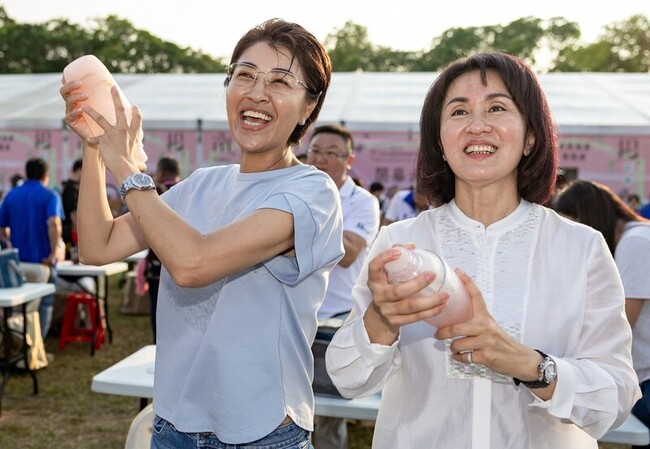 南投茶博會9天湧123萬人次　攤位展售金額破2億 | 華視新聞