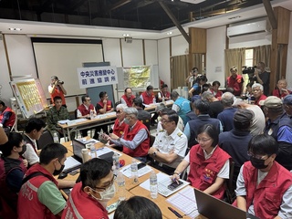 縣府防颱強制疏散光復村長反彈 季連成開放垂直撤離