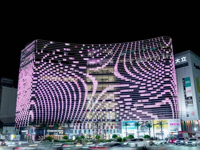 BLACKPINK重返　高市推燈光秀、優惠應援 | 華視新聞