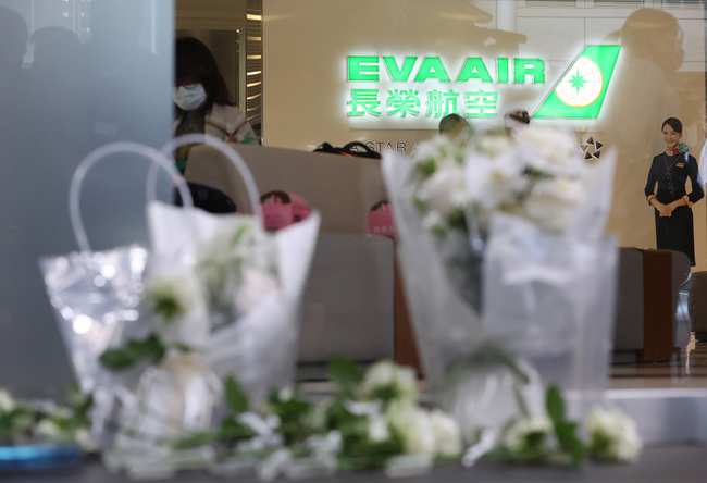 長榮航稱選班為獎勵制度　工會批文字遊戲 | 華視新聞