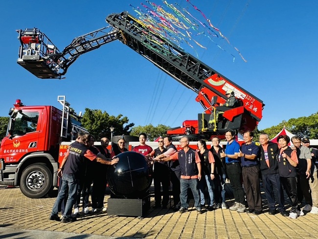 提升台北市救災量能　關渡宮捐贈雲梯車 | 華視新聞