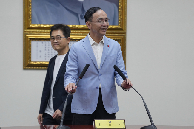 國民黨主席選舉　朱立倫祈願鄭麗文帶領黨運昌隆 | 華視新聞