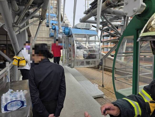 北市美麗華摩天輪故障　30人全數安全脫困 | 華視新聞