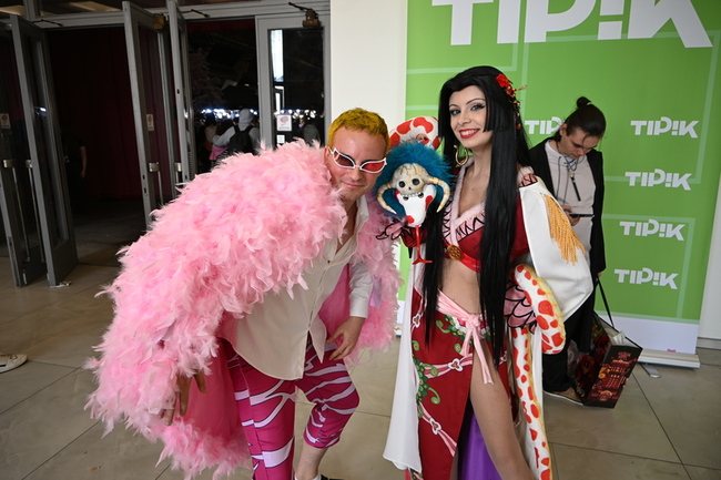 Coser化身日本動漫角色　布魯塞爾動漫展吹和風 | 華視新聞