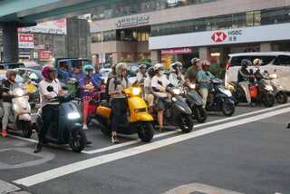 電動機車調查補助被指效果有限　8成民眾盼政策更積極