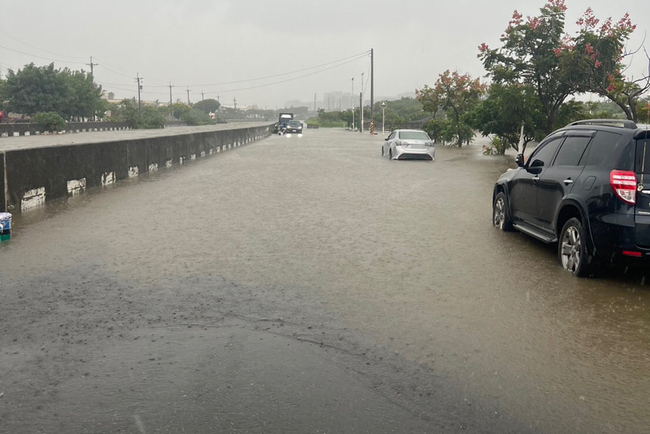 颱風與東北季風共伴　桃園市34處積淹水多已排除 | 華視新聞