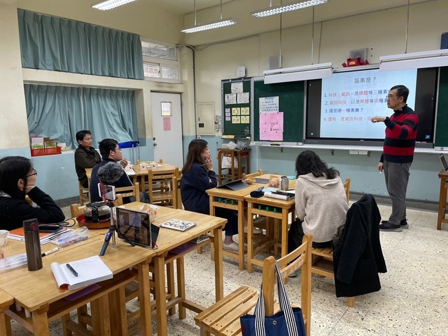 媒體素養課程破解假訊息　教部補助41基地學校 | 華視新聞