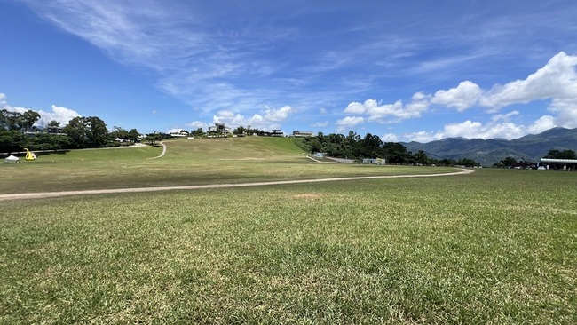 因應光復節遊客湧入台東 公路局推鐵公路無縫轉乘 | 華視新聞