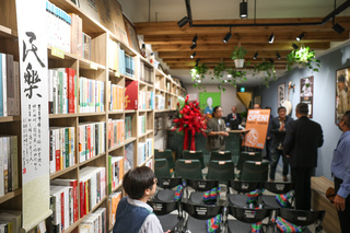 允晨文化「民樂書坊」開幕 邀民眾尋找城北故事