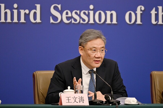 王文濤見荷蘭官員談安世半導體  促妥善解決問題 | 華視新聞